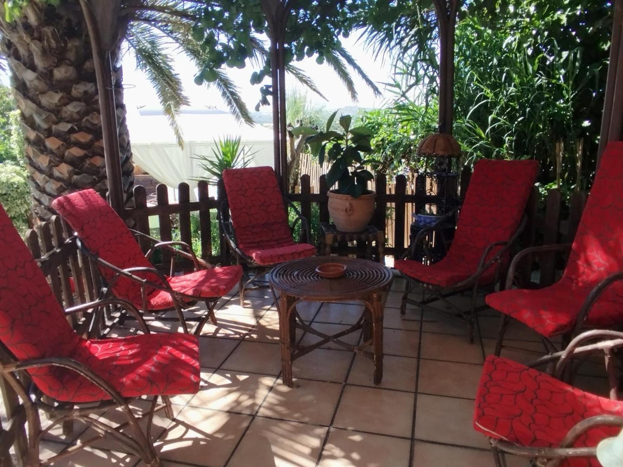 Apartment Viviendas Uso Turisitico, Al Buhar